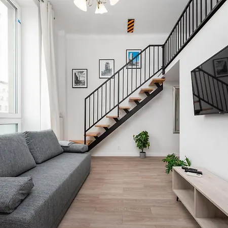 Swietokrzyska 16 Βαρσοβία