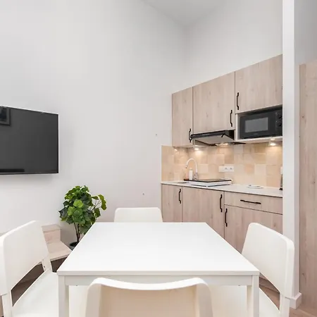 Διαμέρισμα Swietokrzyska 16 *